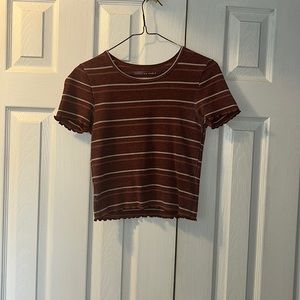 American Eagle Women's red striped lettuce cut baby tee